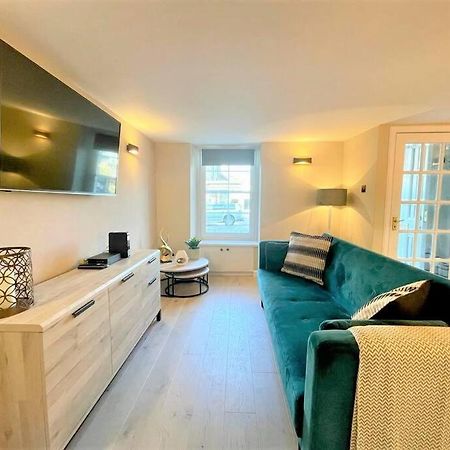 Stylish, Central And Cosy 1Bd Nr Canongate Edinburg Exteriör bild
