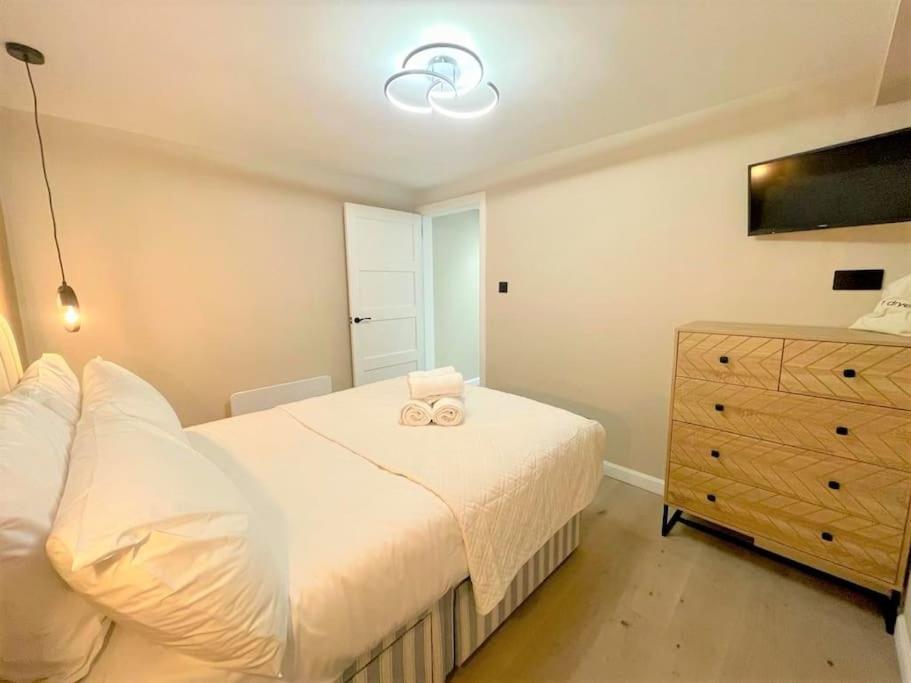 Stylish, Central And Cosy 1Bd Nr Canongate Edinburg Exteriör bild