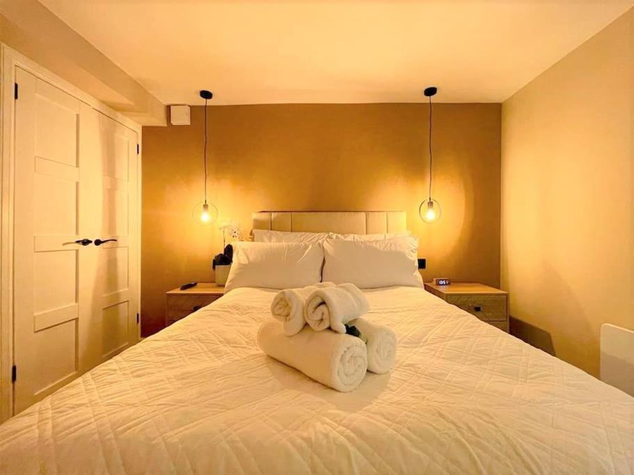 Stylish, Central And Cosy 1Bd Nr Canongate Edinburg Exteriör bild