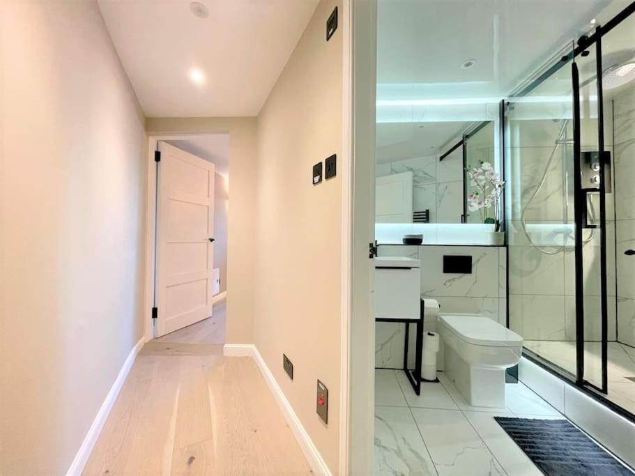 Stylish, Central And Cosy 1Bd Nr Canongate Edinburg Exteriör bild