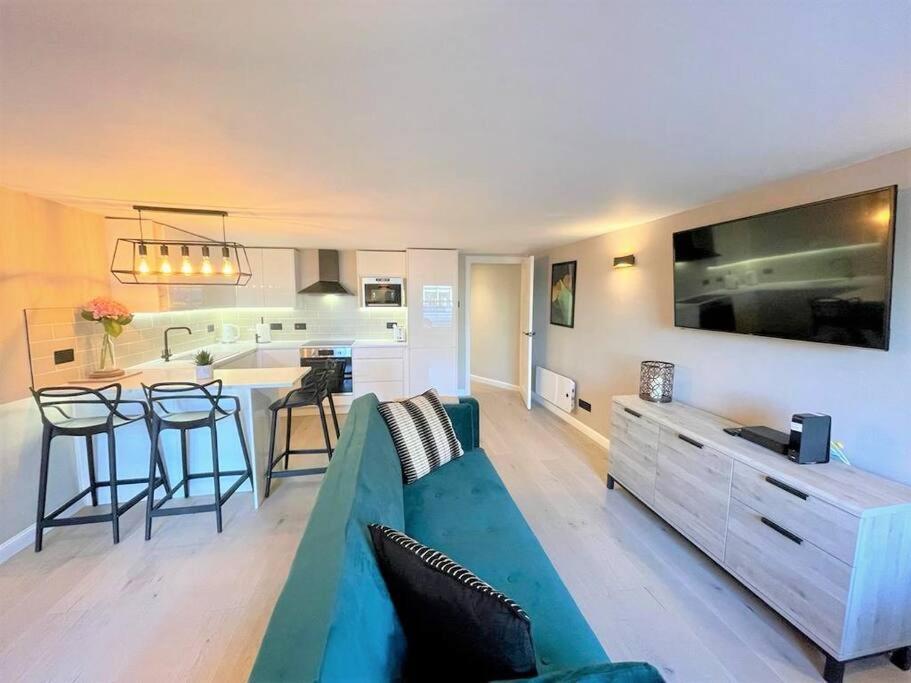 Stylish, Central And Cosy 1Bd Nr Canongate Edinburg Exteriör bild